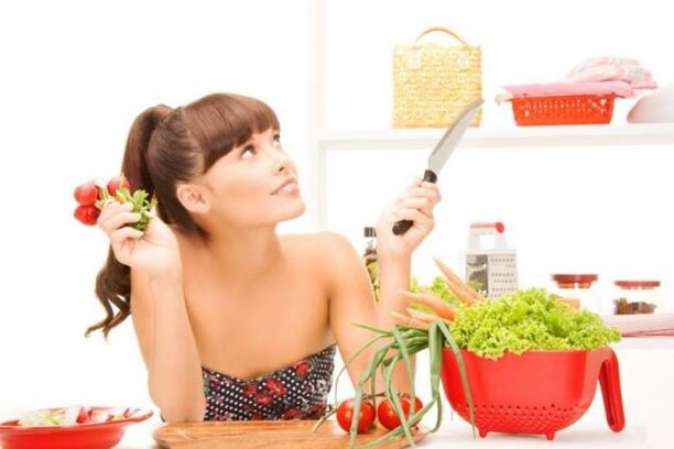 preparing vegetables to lose weight at home