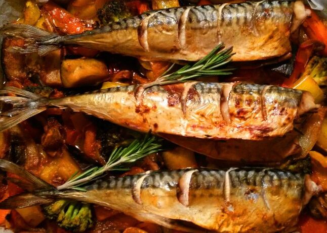 Baked mackerel